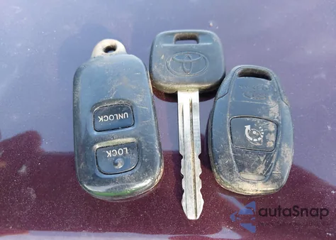 2007 Toyota Fj Cruiser z USA, uszkodzony, nr VIN JTEBU11F67001832